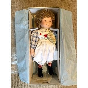 New 1999 Delafield Doll & Bear Company MOLLY 16" Porcelain Doll By Sherri Buck